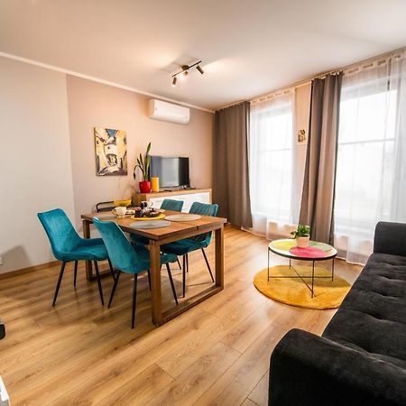 Apartament Miodowa 42 Z Miejscem Parkingowym Cracovia Exterior foto
