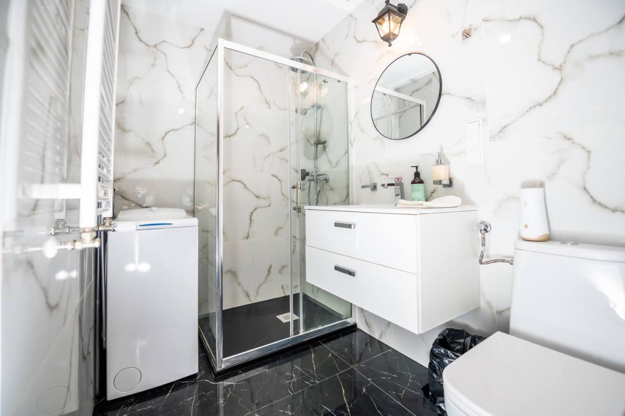 Apartament Miodowa 42 Z Miejscem Parkingowym Cracovia Exterior foto